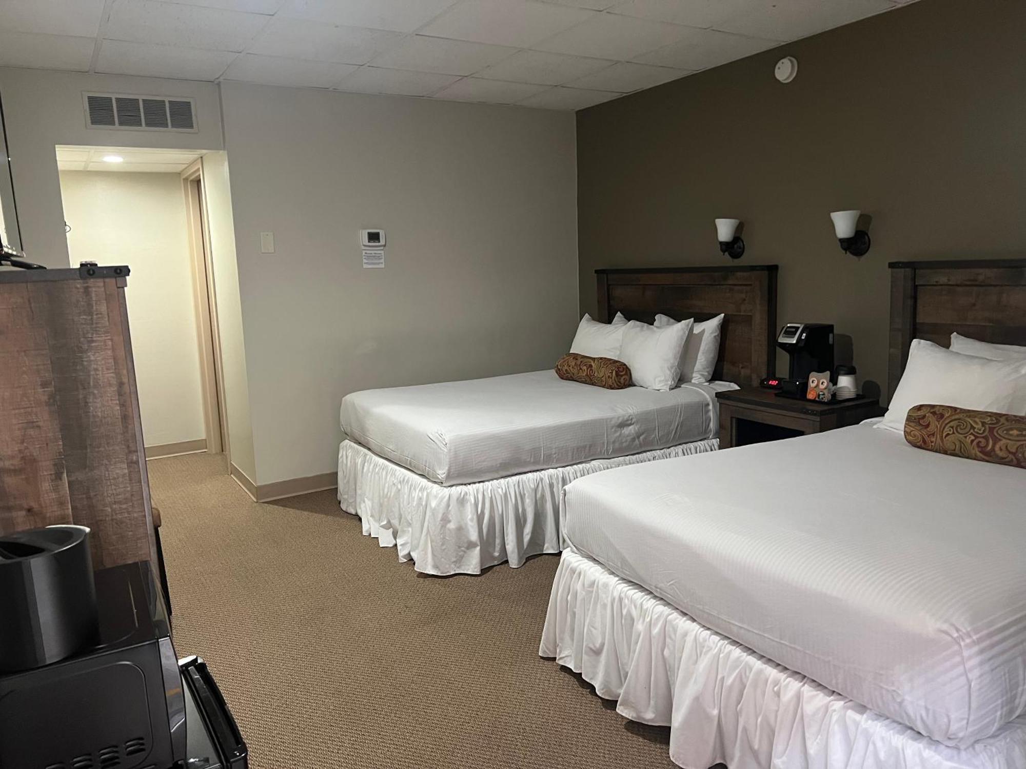The Stables Inn & Suites Salem Exteriör bild