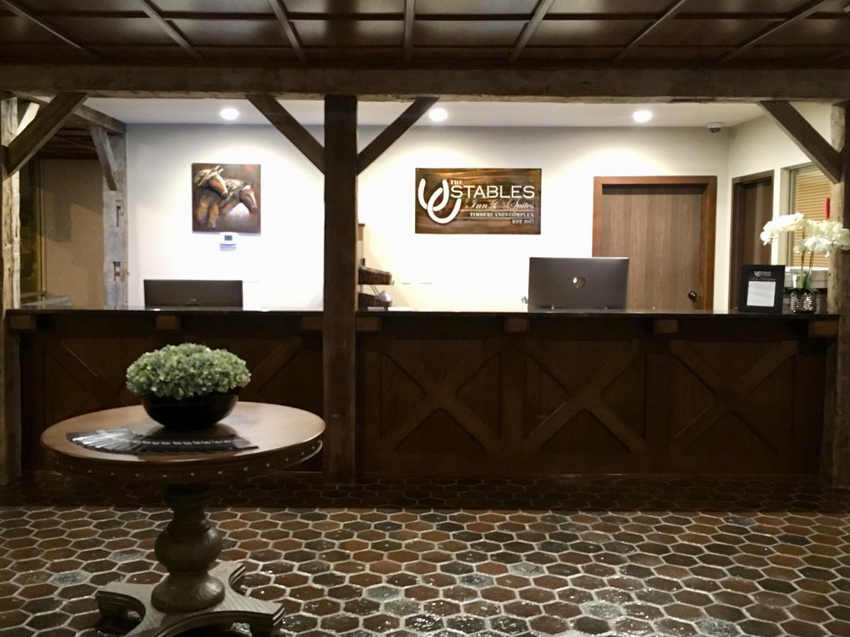The Stables Inn & Suites Salem Exteriör bild